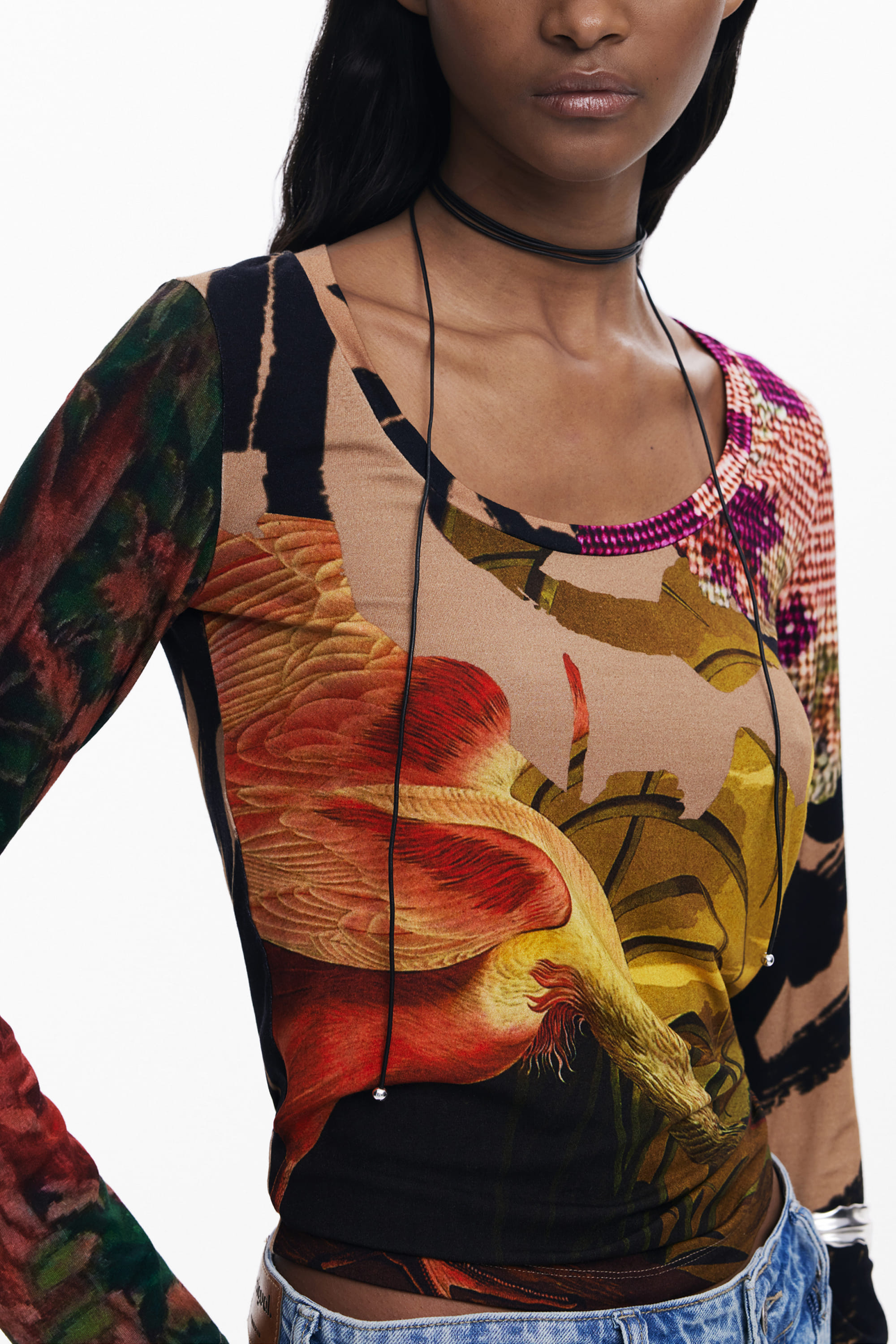 T-Shirts 25WWTK38 Brown Regular Fit - Image 3