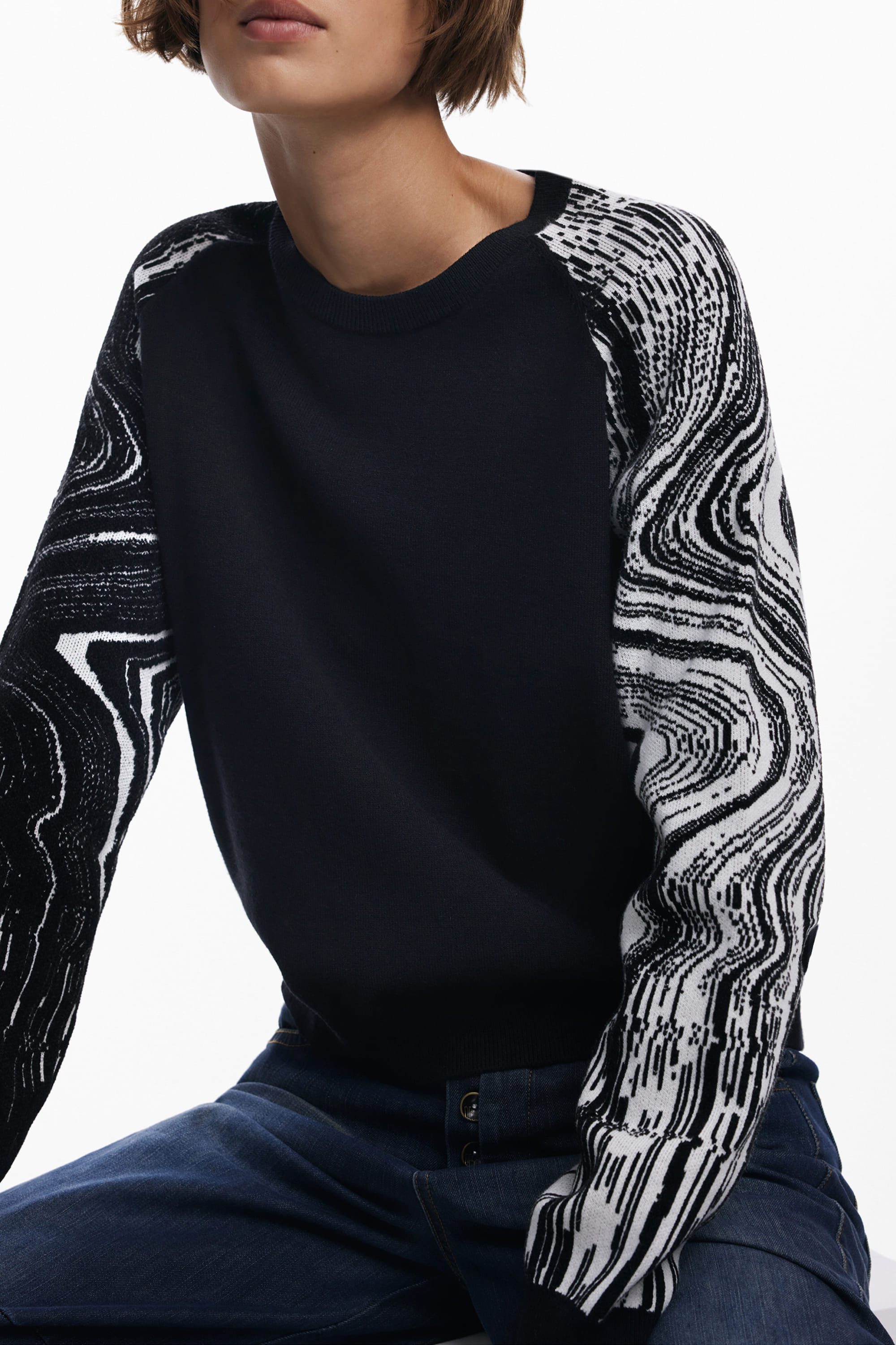 Sweaters 25WWJF28 Black - Image 3