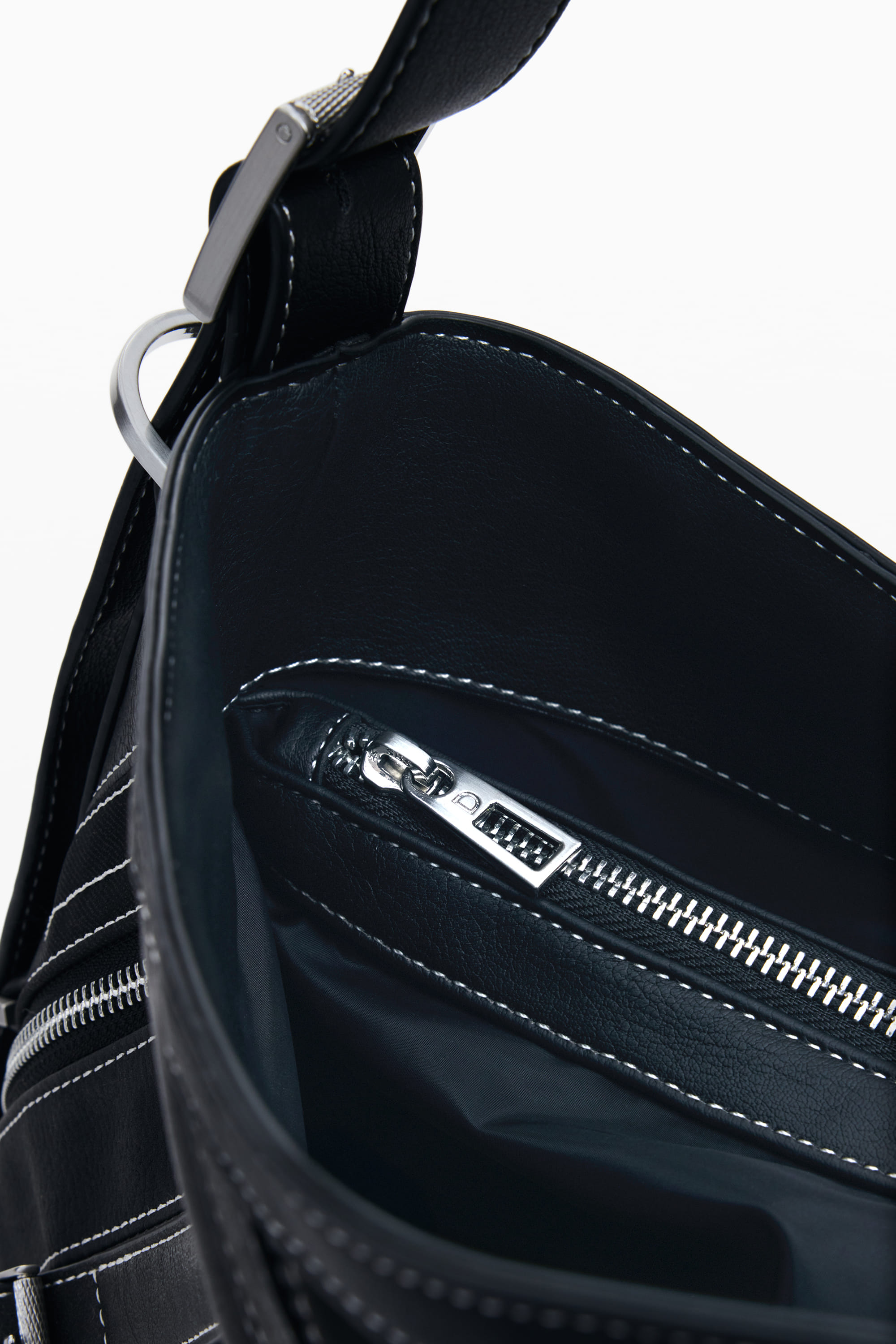 Handbags 25WAXP72 Black - Image 3